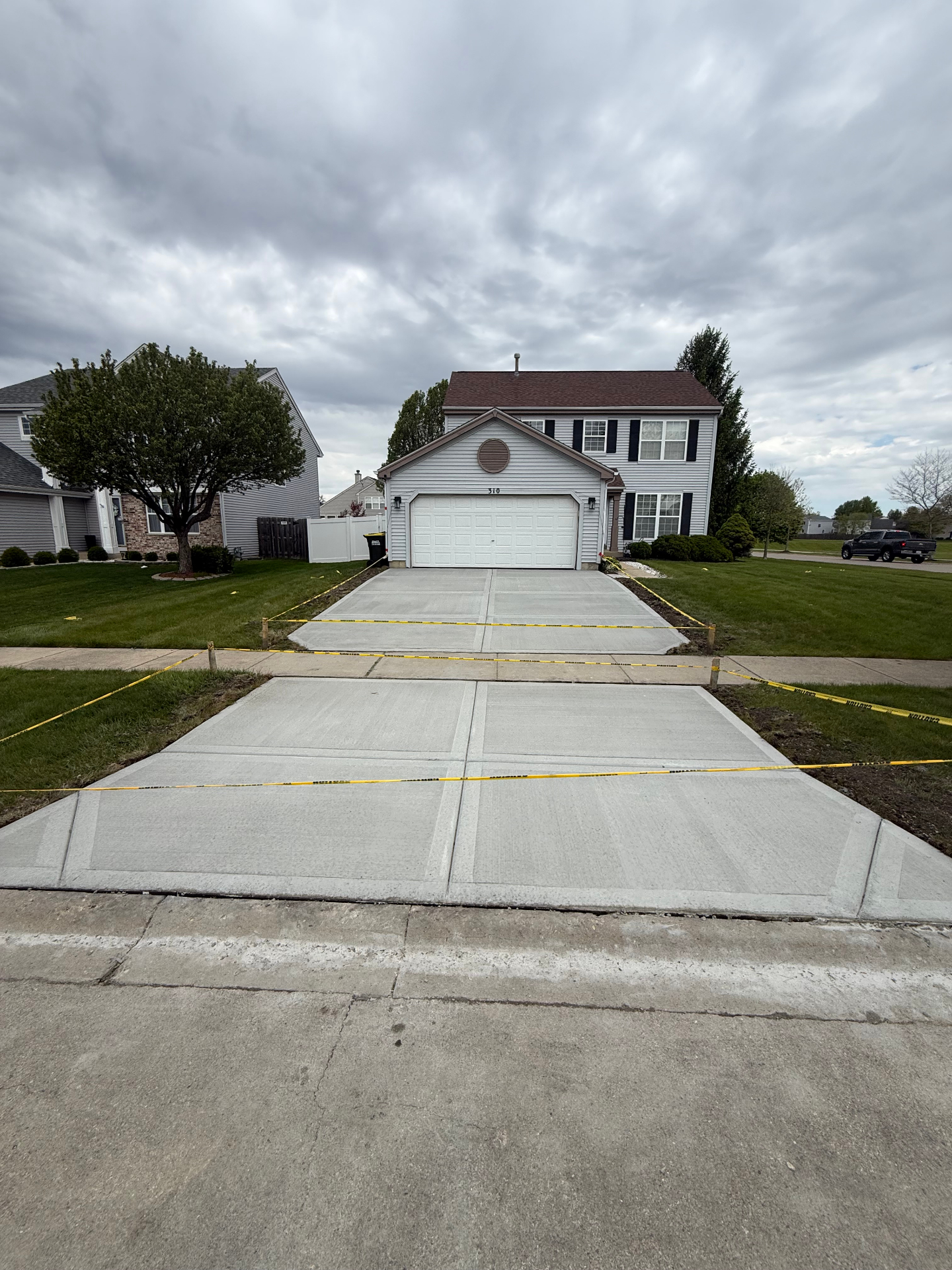New Driveway & Approach Walkway